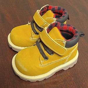 Boys Timberland Style Work Boots Buffalo Plaid